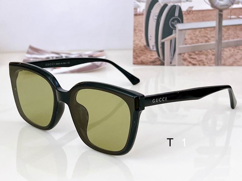 Gucci Sunglasses 609